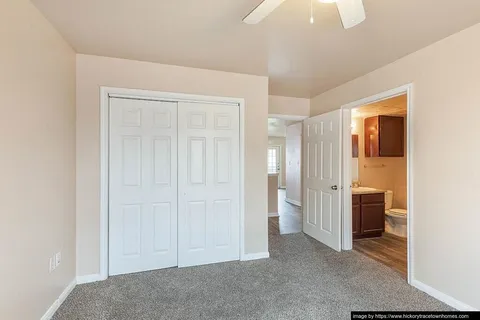 Hickory Trace Townhomes - Photo 14 of 30